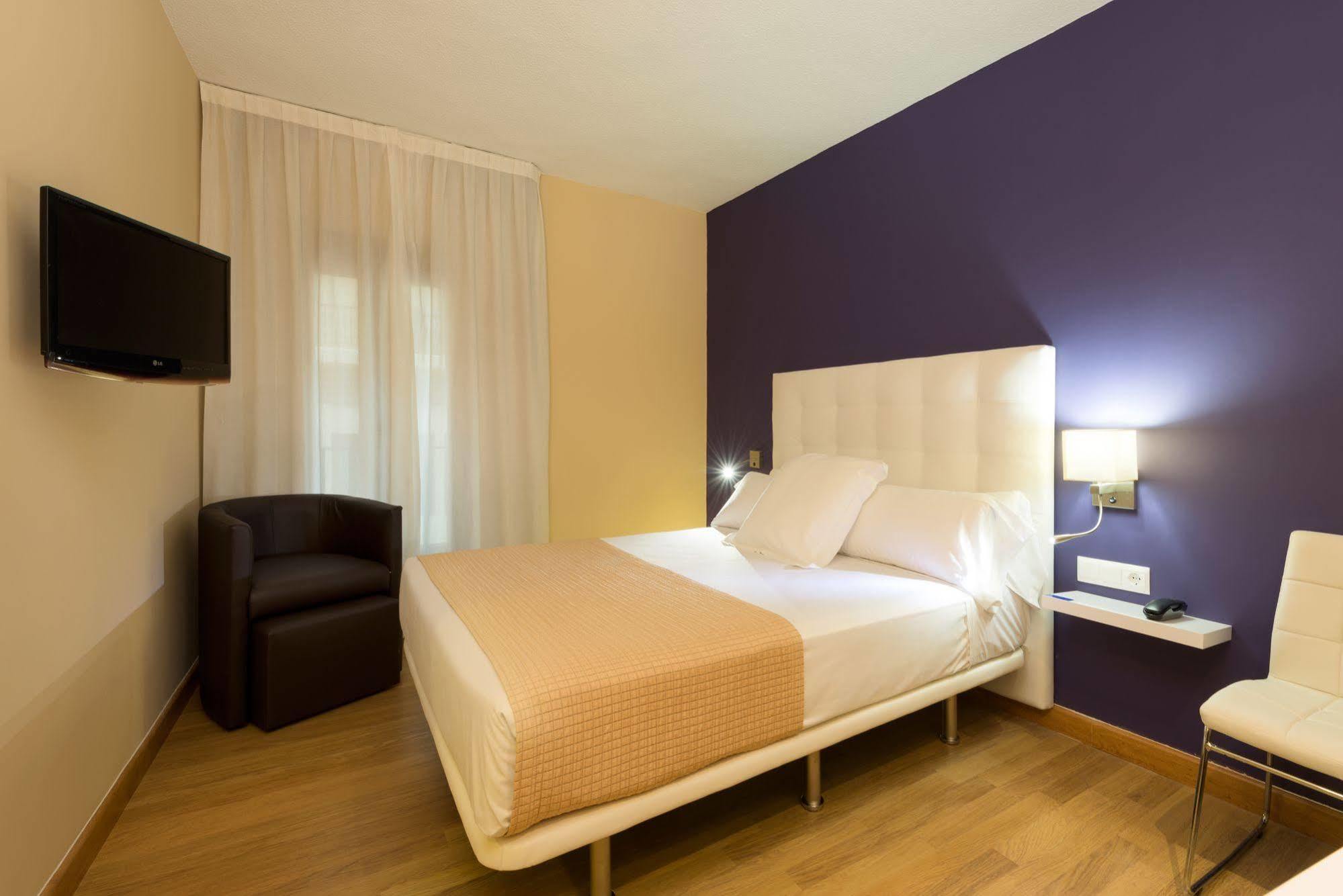 Tryp Ciudad De Alicante Hotel Esterno foto